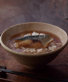 茅乃舎贅沢だし茶漬け ほうじ茶（2食入）｜茅乃舎(かやのや)｜久原本家通販サイト（公式）